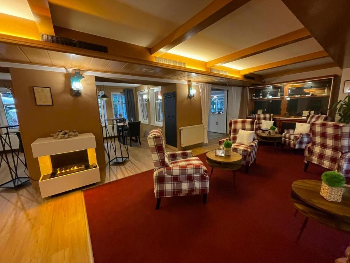 Berghotel Drei Brueder Hoehe Marienberg Exteriör bild