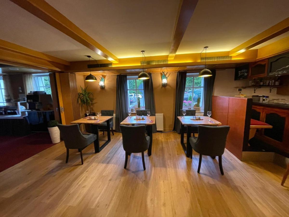Berghotel Drei Brueder Hoehe Marienberg Exteriör bild