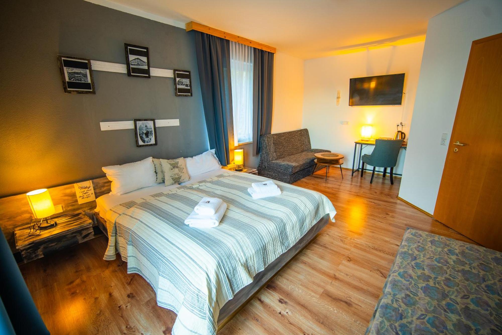 Berghotel Drei Brueder Hoehe Marienberg Exteriör bild