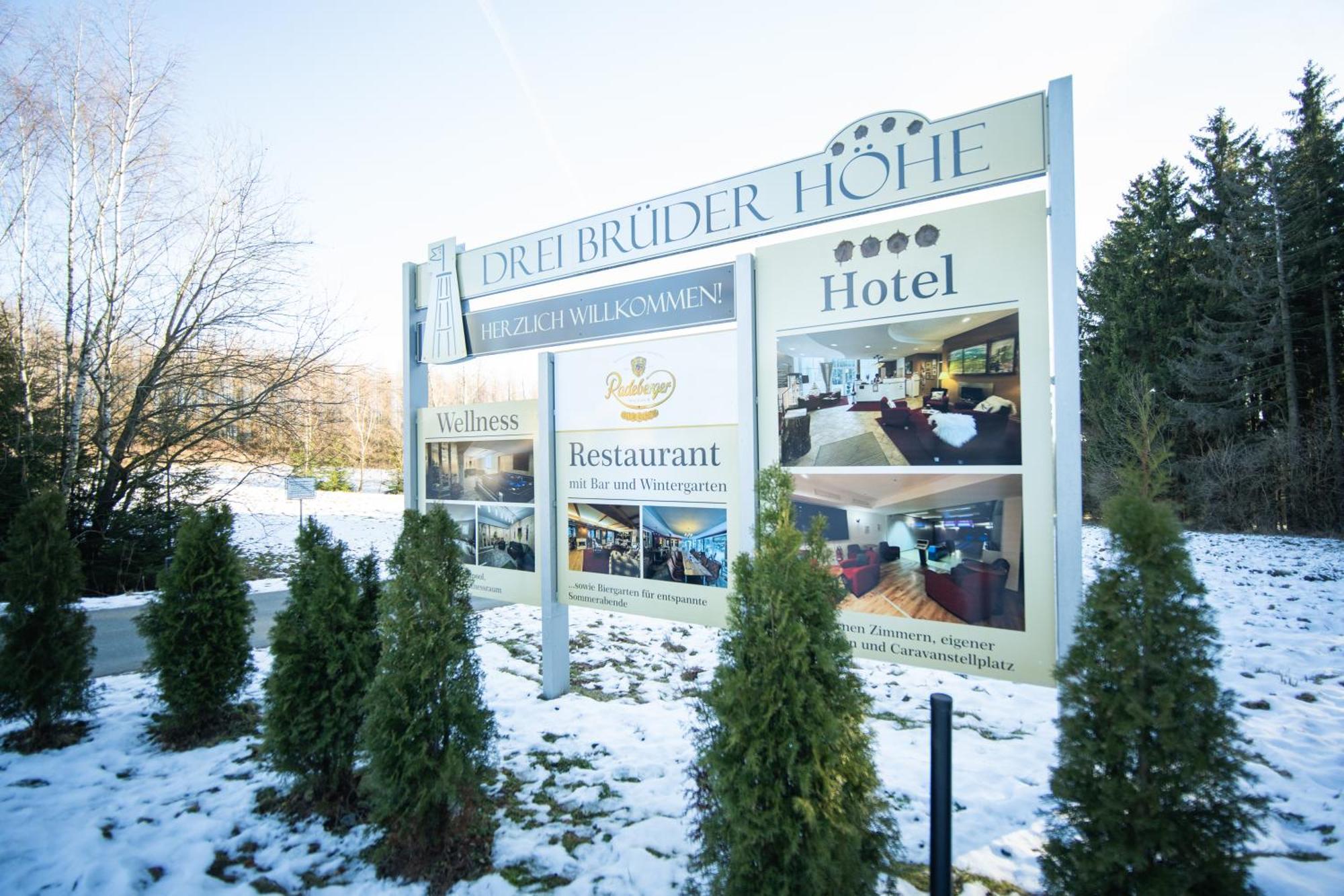 Berghotel Drei Brueder Hoehe Marienberg Exteriör bild